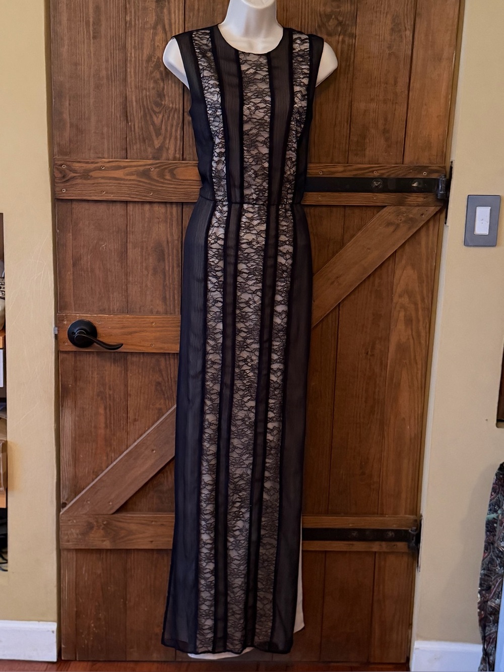 Alice + Olivia Black Sheer Lace-Panel Maxi Dress